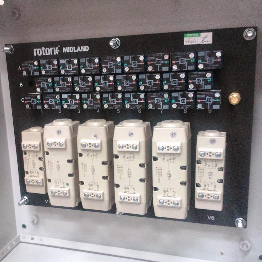 rail-door-systems-control-cabinet-assemblies